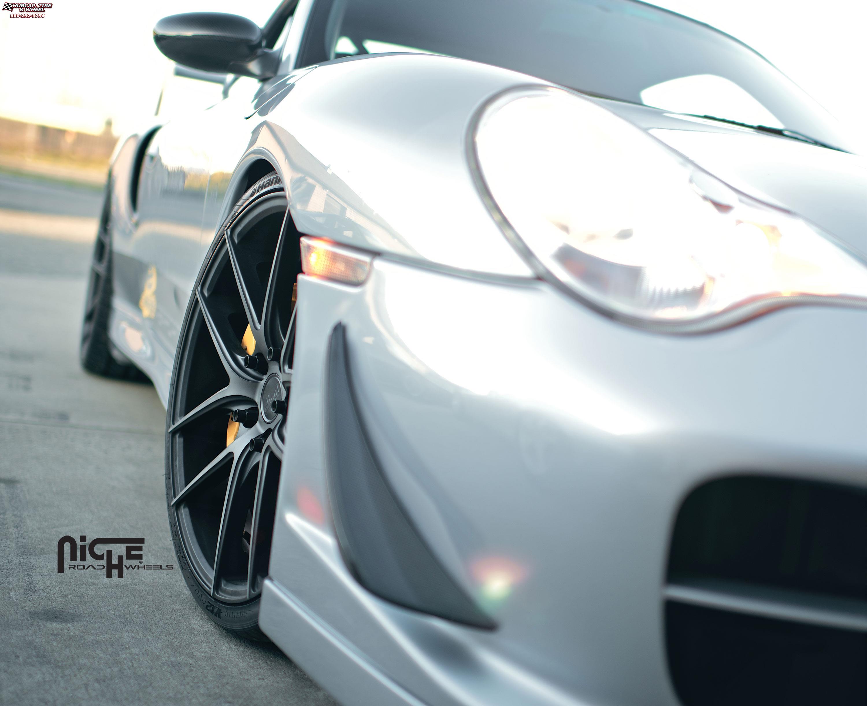 vehicle gallery/porsche gt2 niche targa m130 20x85 Black & Machined with Dark Tint wheels and rims