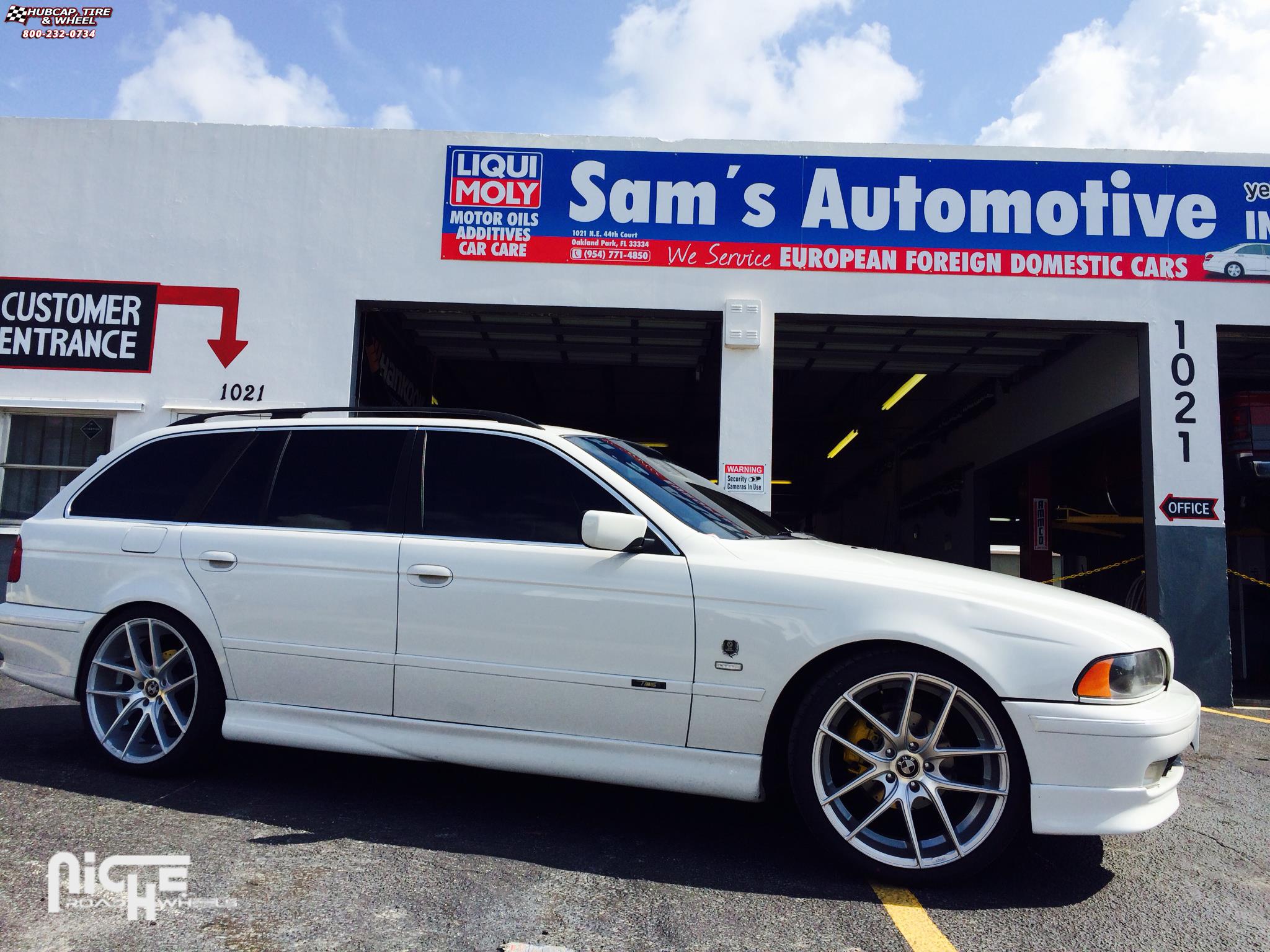 vehicle gallery/bmw 528i niche targa m131 20x85  Silver & Machined wheels and rims