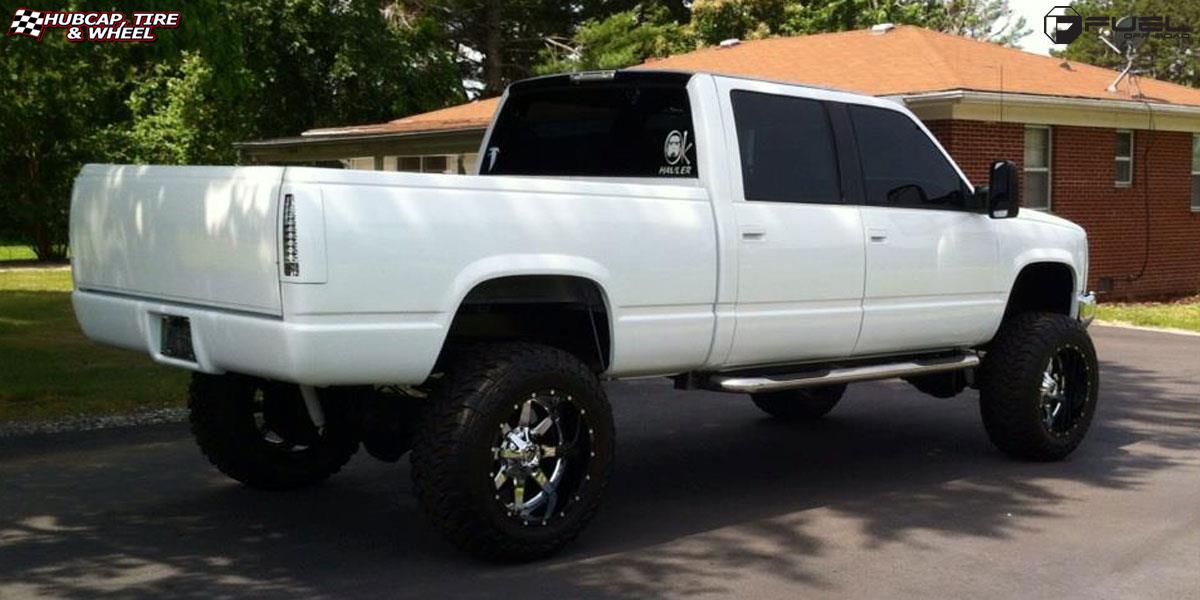 vehicle gallery/chevrolet silverado fuel maverick d260 20X12 Chrome with Gloss Black Lip wheels and rims