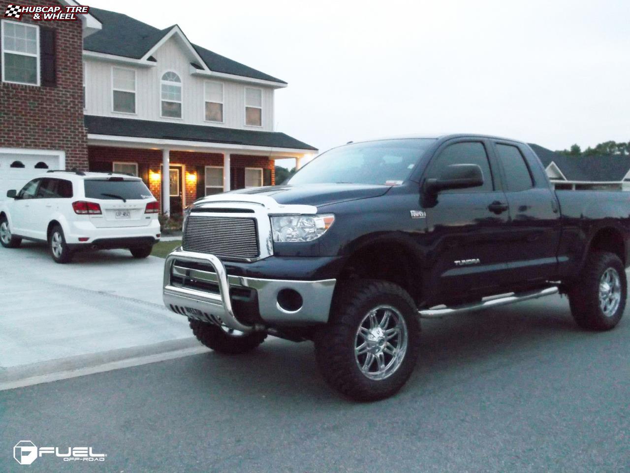 vehicle gallery/toyota tundra fuel hostage d530 0X0  Chrome wheels and rims